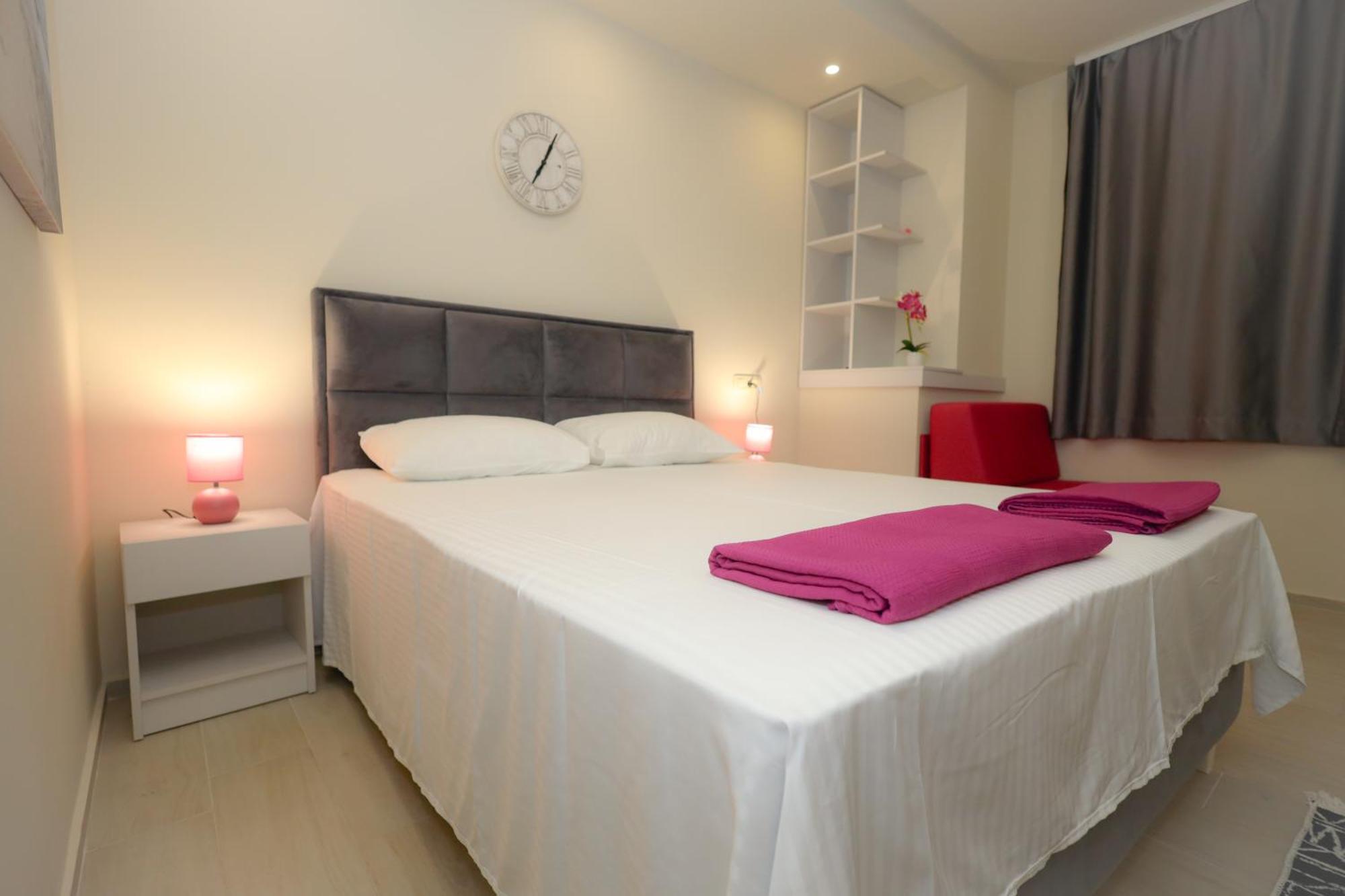 Apartments Milanovic Χέρτσεγκ Νόβι Εξωτερικό φωτογραφία