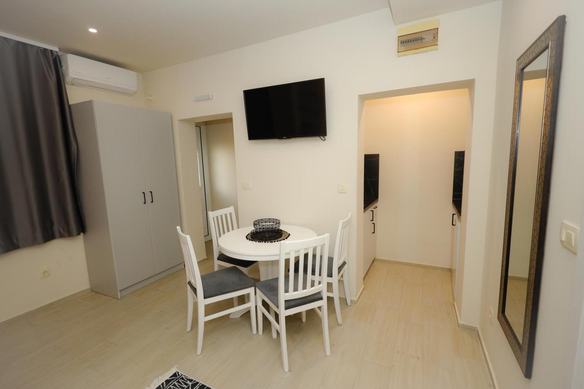 Apartments Milanovic Χέρτσεγκ Νόβι Δωμάτιο φωτογραφία