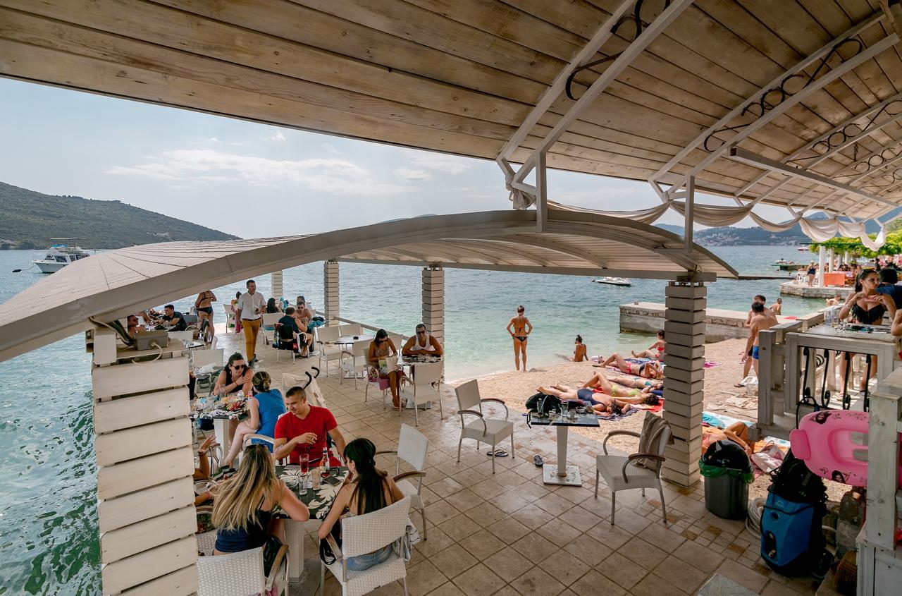 Apartments Milanovic Χέρτσεγκ Νόβι Εξωτερικό φωτογραφία
